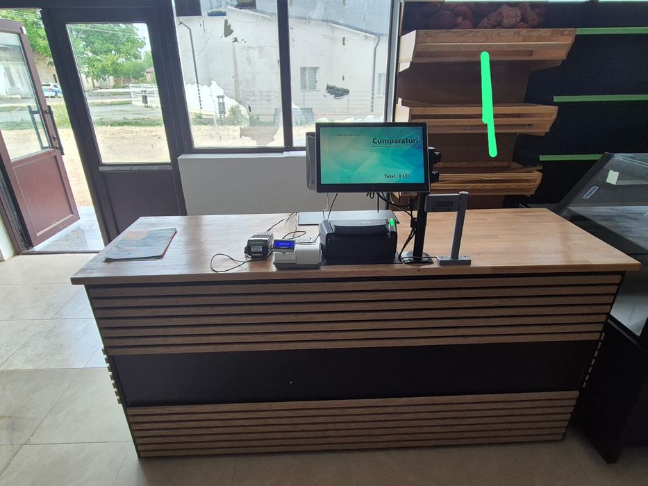 PRODUCATOR mese pentru casa de marcat