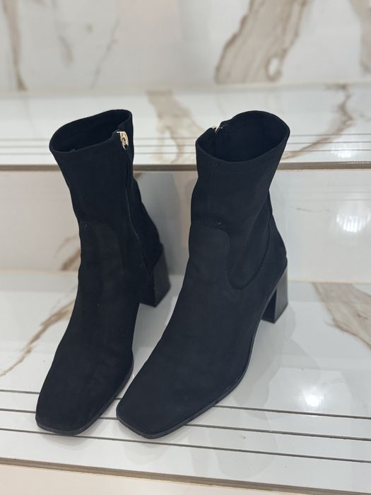 Велурени Дамски боти на ZARA