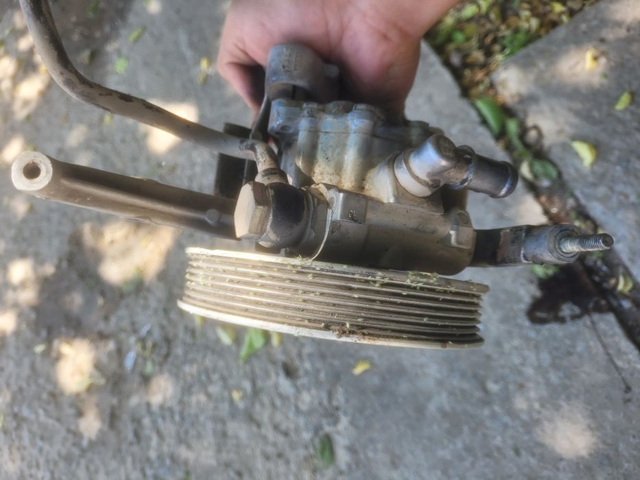 гур насос на ауди 2.8 пассатб5