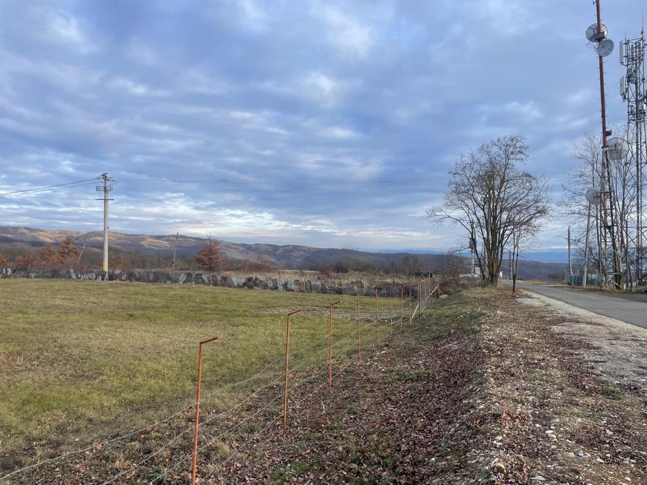 Vand teren  intravilan