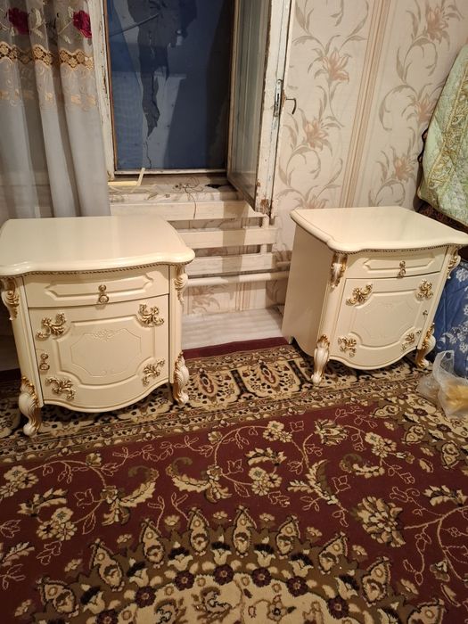 Спальный гарнитур