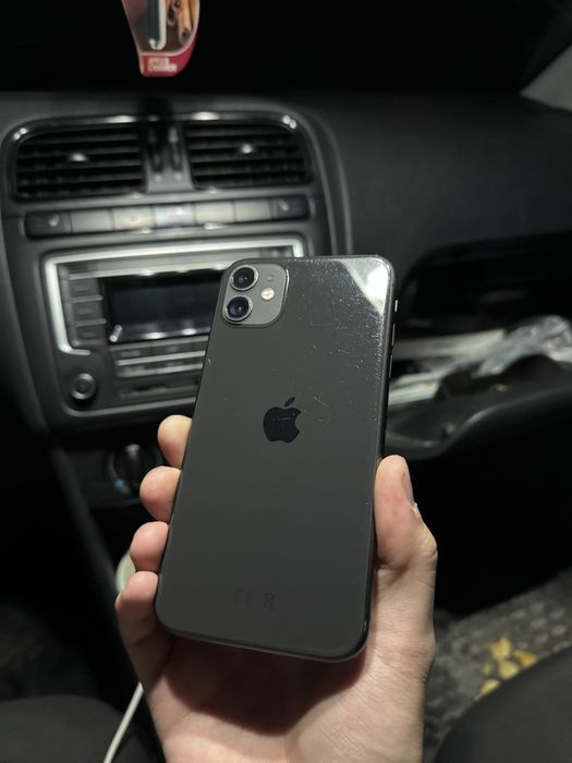 iphone 11 64gb 70% батарея