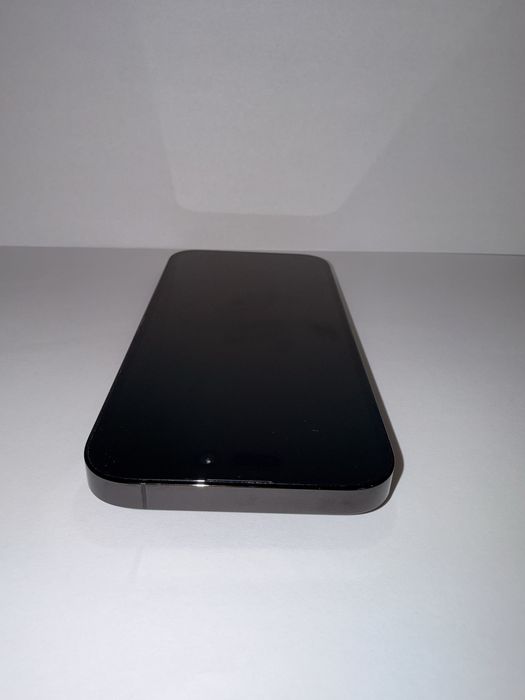 Iphone 14 Pro 256 GB functioneaza perfect.