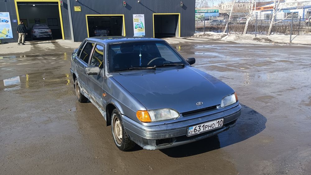 Продам автомобиль состояние среднее