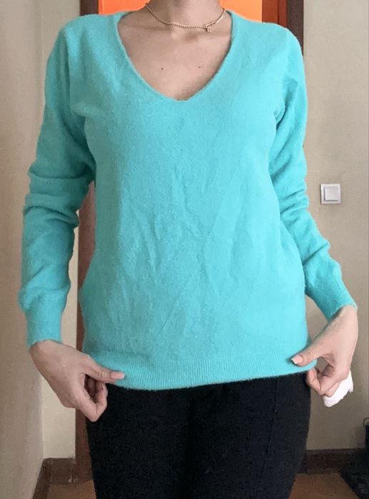 Кофточки  для девушек и женщин