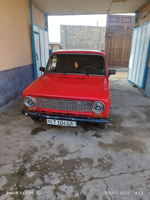 Жигули ваз 21011