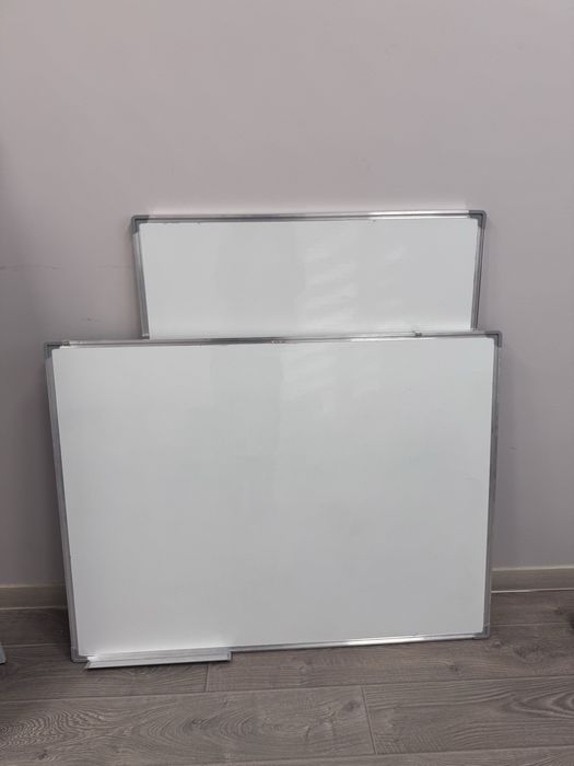 Двусторонняя доска в отличном состоянии