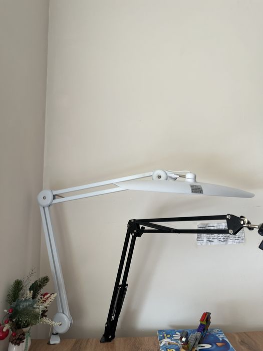 Бестеневая лампа