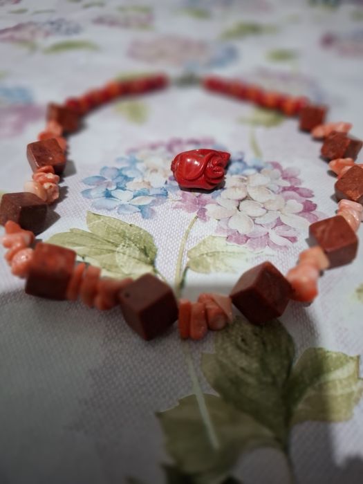 Set colier coral 48 cm și inel reglabil coral