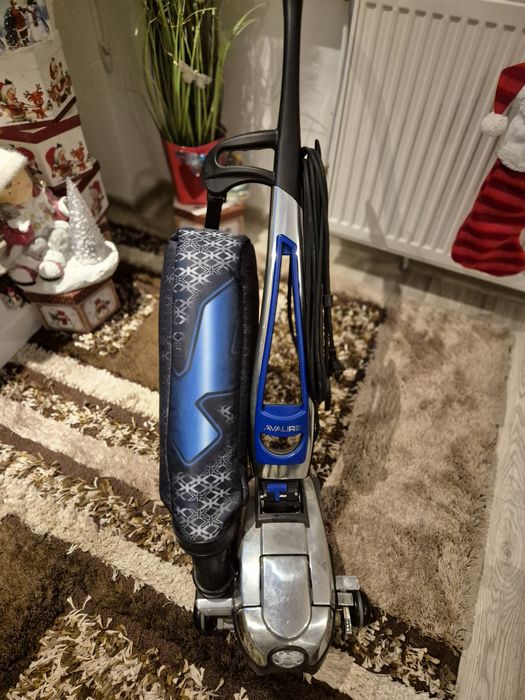 Aspirator Kirby Avalir 2 – ca nou, în garanție