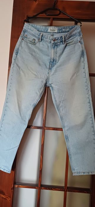 Vând blugi baieti marimea 34 pull&bear