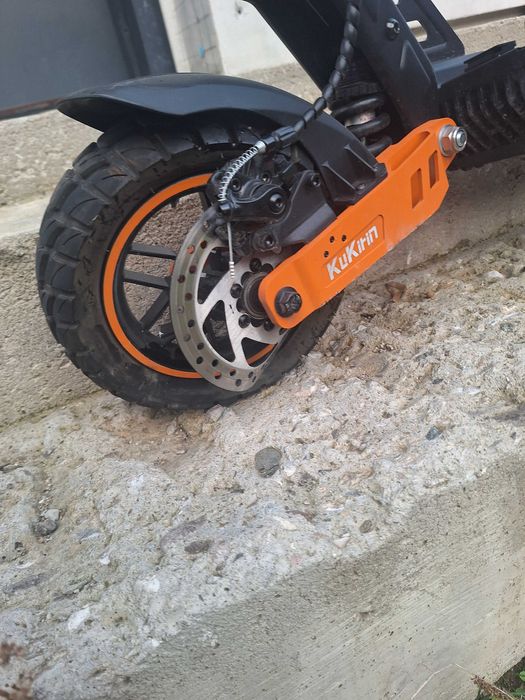 (KUGOO KIRIN) KUKIRIN G2 MAX | 1000W | 48V, 20Ah | 55 км/ч. | 80 км.