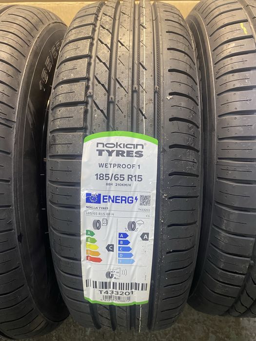 Roti vara R15 NOI Dacia Logan Lodgy Dokker Sandero 185/65R15 Nokian NOI