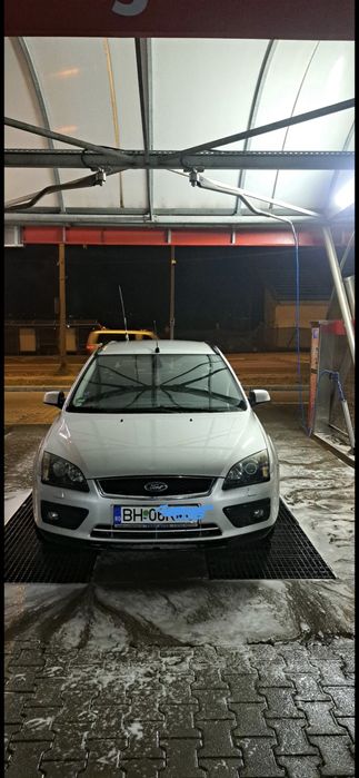 Vând Ford focus 2 combi..