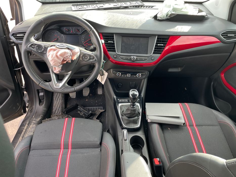 Opel Crossland 1.2Т двигател F12XHT 131 кс. 6 ск., 22 000 km.