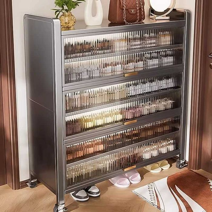 Ko‘p qavatli javon/PVC panellar/Chang o‘tmaydigan eshiklar\наличида