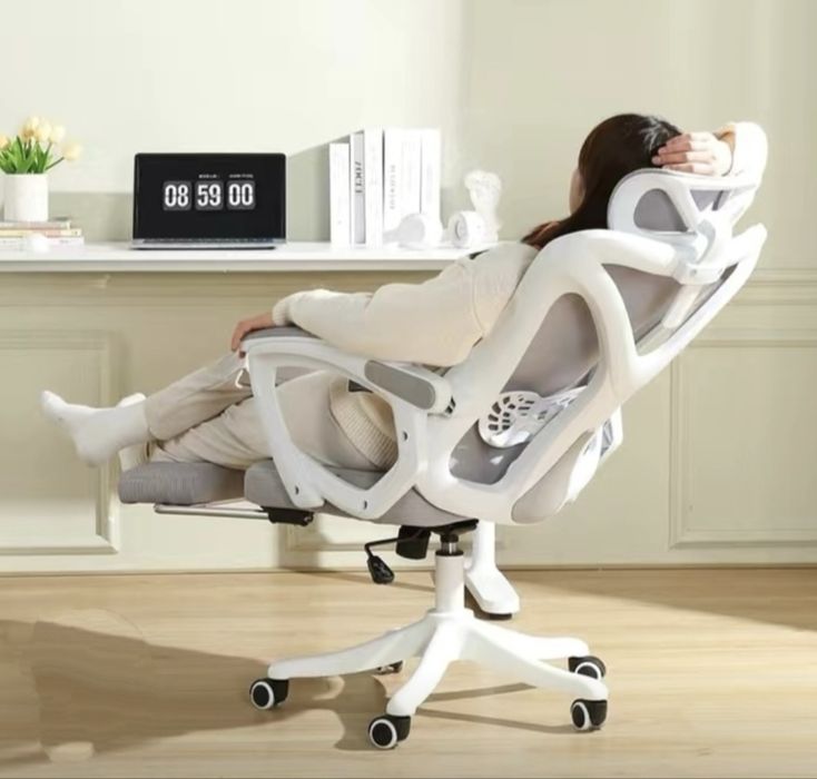 Офисные и компьютерные кресла – от 650 тыс — до 2,2 млн сум