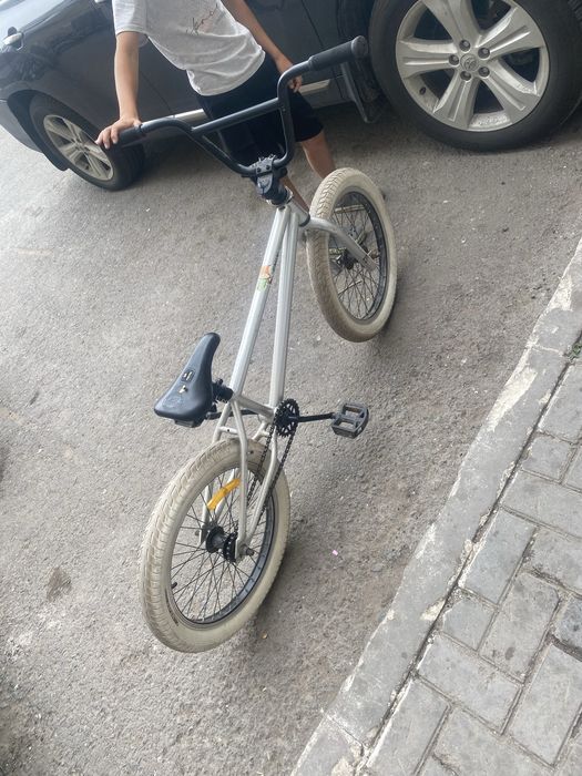 продам бмх 25000тыщ залетайте