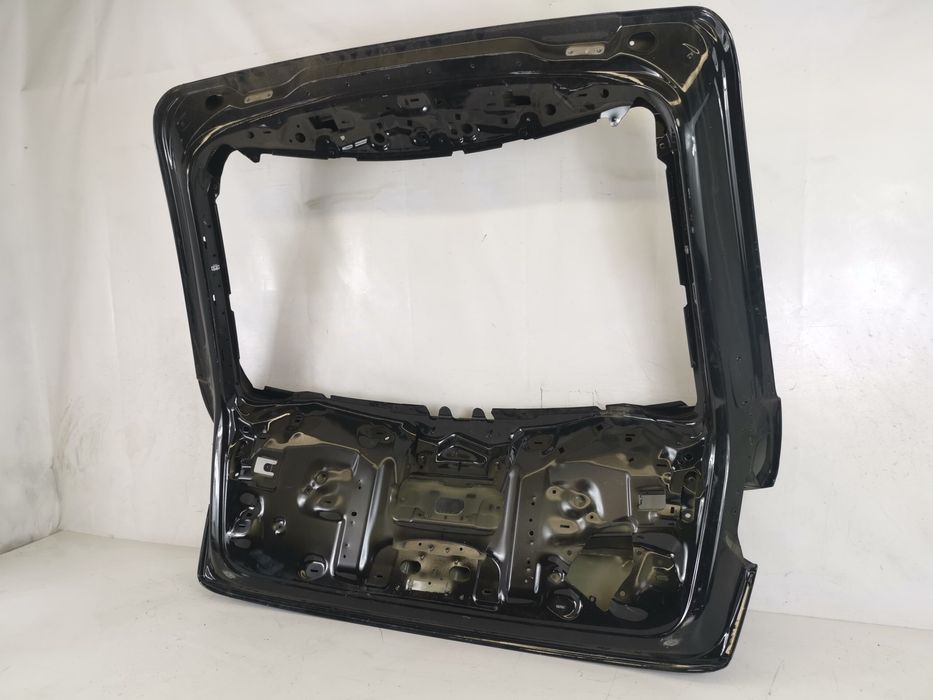 Ауди Кю8 / Audi Q8 Оригинален заден капак/врата на багажник