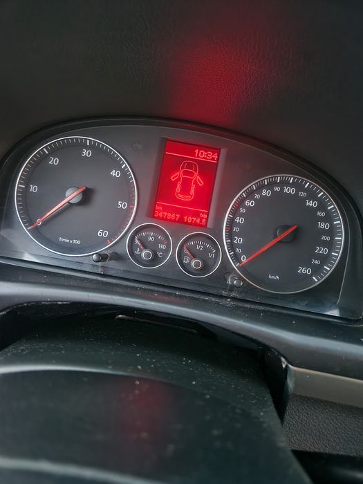 VOLKSWAGEN Touran 2006 — imagine 4