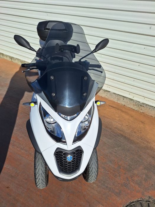 Scuter  Piaggio  MP3 350 Business