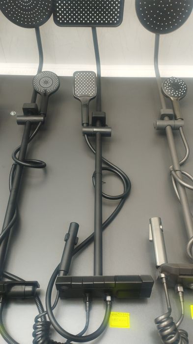 Simistitel stoyak pionina