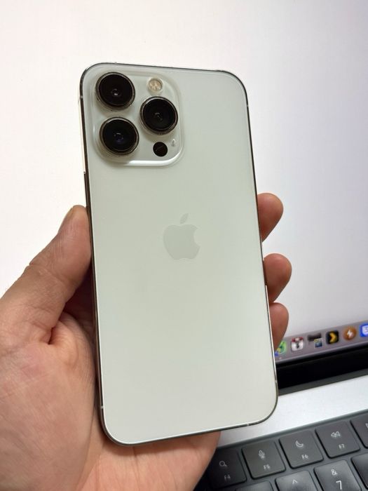 iPhone 13 Pro 128GB Silver , / Бартер / Безупречен