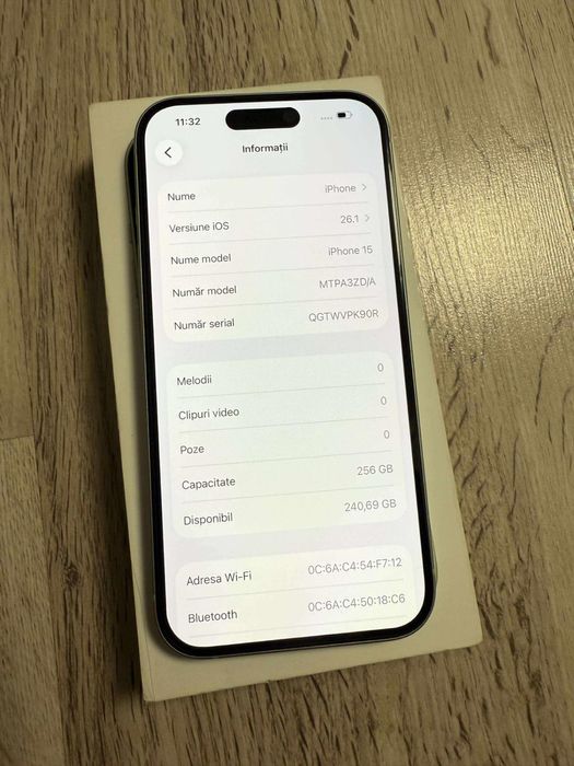 Vand Sau Schimb IPhone 15 Green 256Gb Neverlocked