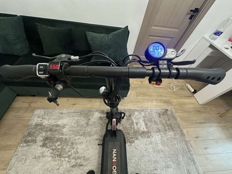 Trotineta nanrobot d5