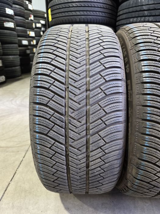 255/45/19 MICHELIN 4бр
