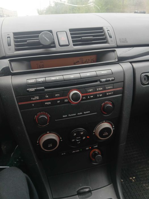 MAZDA 3 2006 — imagine 3
