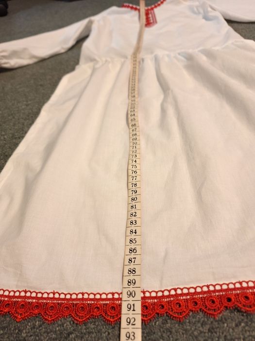 Народна носия 5-9 г. - 90 €
