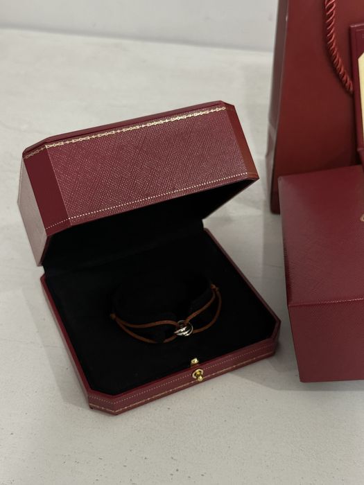 браслет cartier trinity, браслет картье нитка