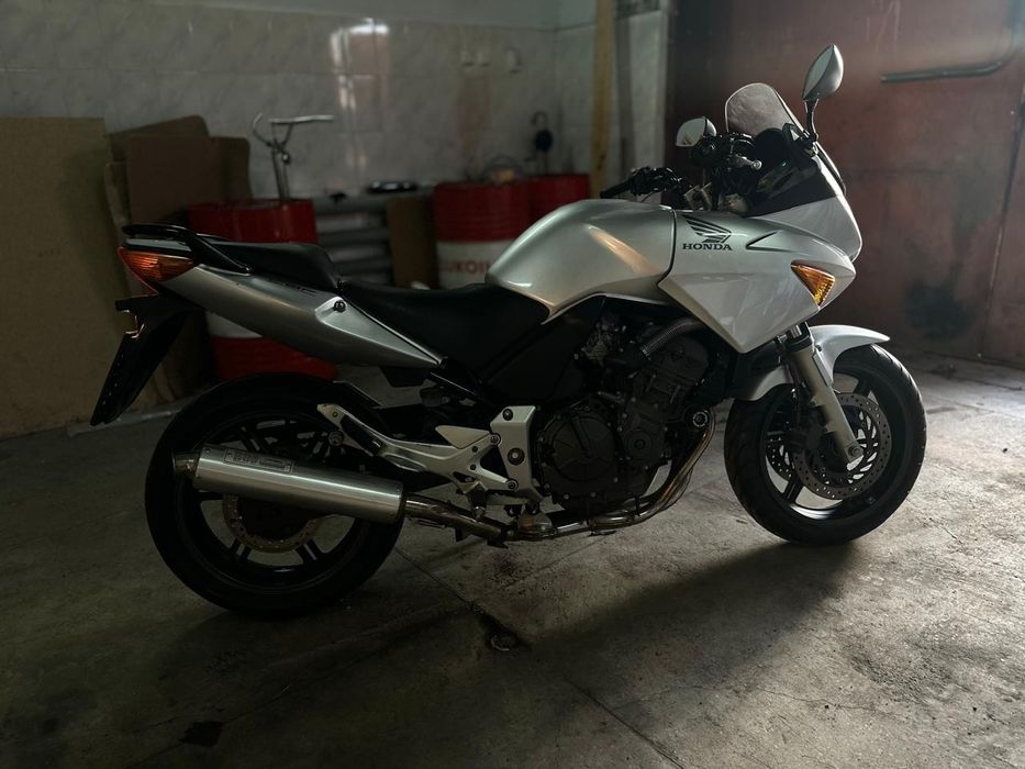 Honda SBF600 мотоцикл