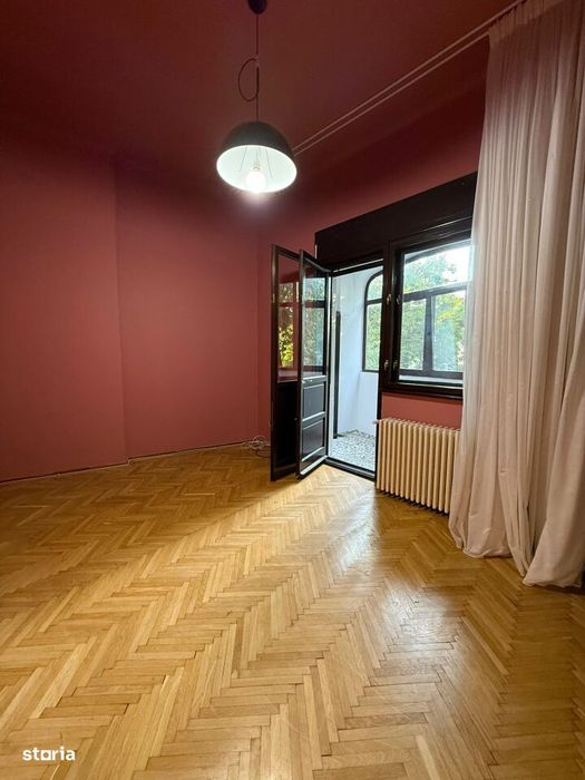 Apartament 4 camere de închiriat în vilă – Primăverii