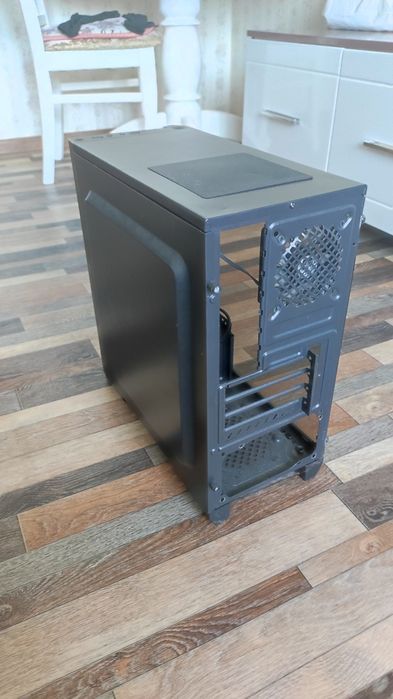 Корпус AeroCool Cylon Mini черный