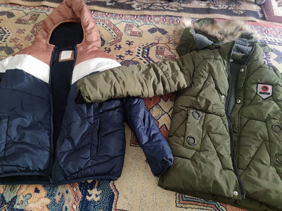 Продавам детски дрехи за момчета