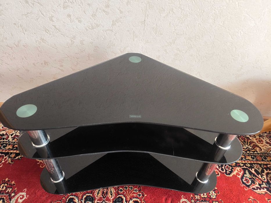 Тумбочка под телевизор