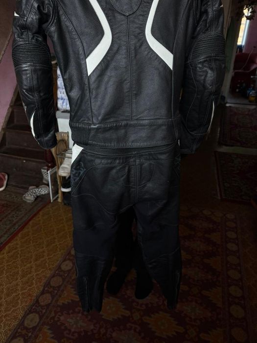 Комбинезон / мото экипировка