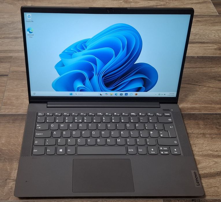 Lenovo IdeaPad 5 | I7 1165G7 | 8 GB | 512 SSD