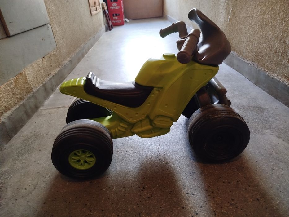 Детско АТВ за бутане