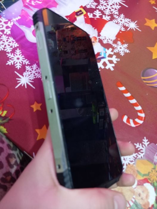 Vând telefon Doogee S110