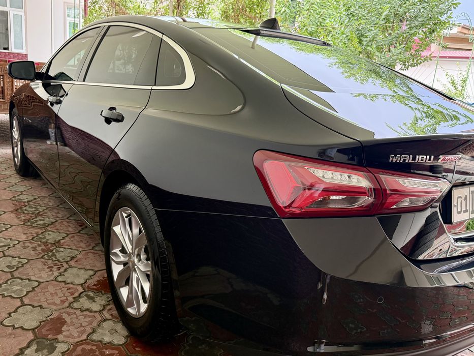 Продам свой Malibu Premier 21/22