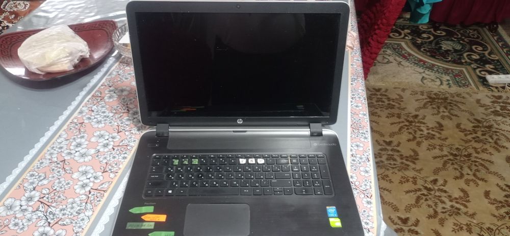 Ноутбук сатылады