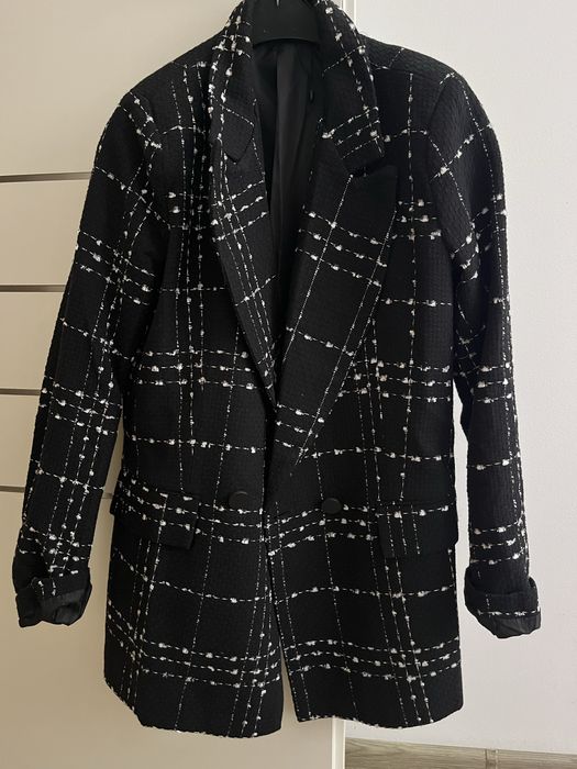 Чисто ново черно сако / връхна дреха
