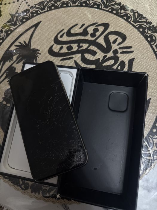 Iphone 11 pro zapchast