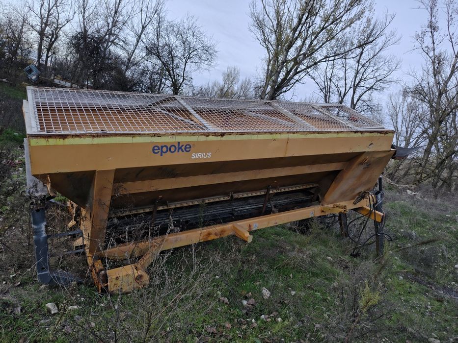 Sărăriță +lama de zapada