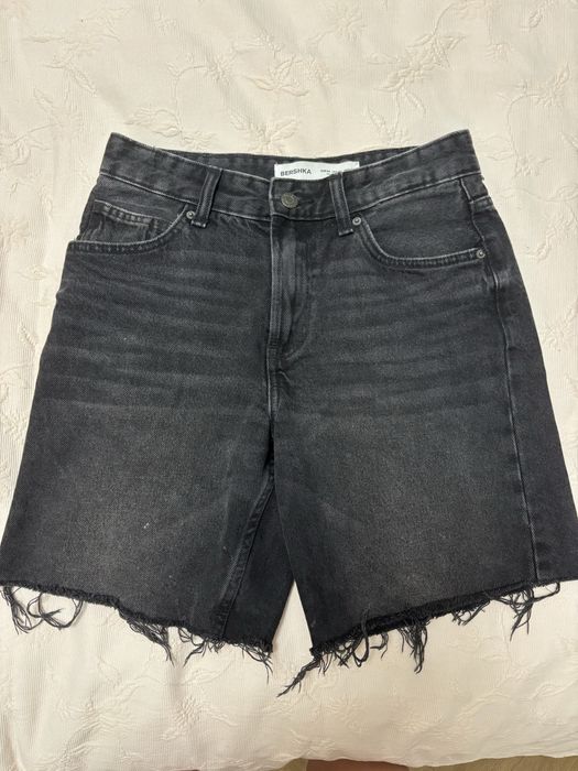 Джинсовые шорты Bershka