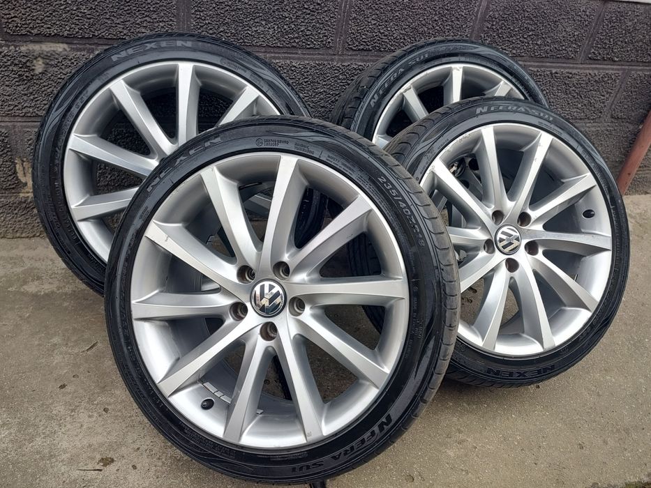 Vând Set Jante Aliaj 5x112+Cauciucuri 235/40/R18 Vara Passat CC Golf
