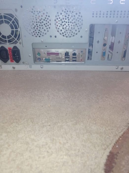 Компьютер на запчасти